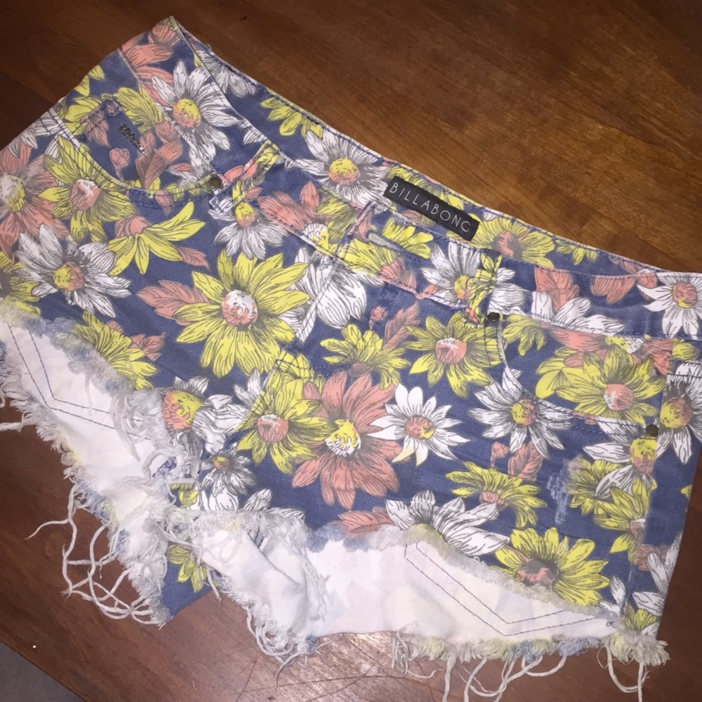Billabong jean shorts